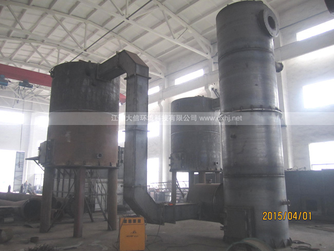 沁水醫(yī)療垃圾熱爐解制作現(xiàn)場